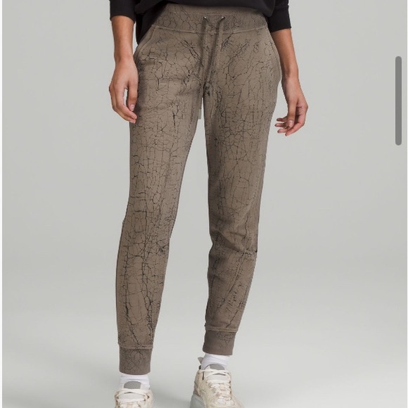 3 pair Lululemon Joggers - Picture 2 of 8